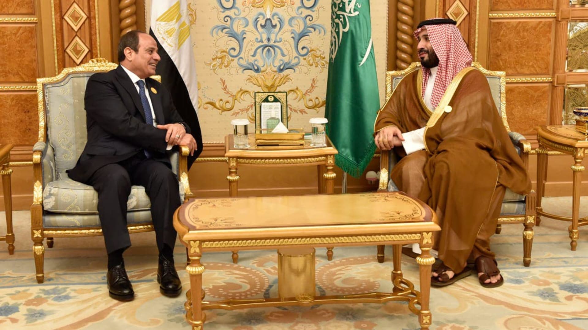 محمد بن سلمان يهنئ السيسي هاتفيا لفوزه بفترة رئاسية جديدة..والرئاسة المصرية تعلق على الاتصال