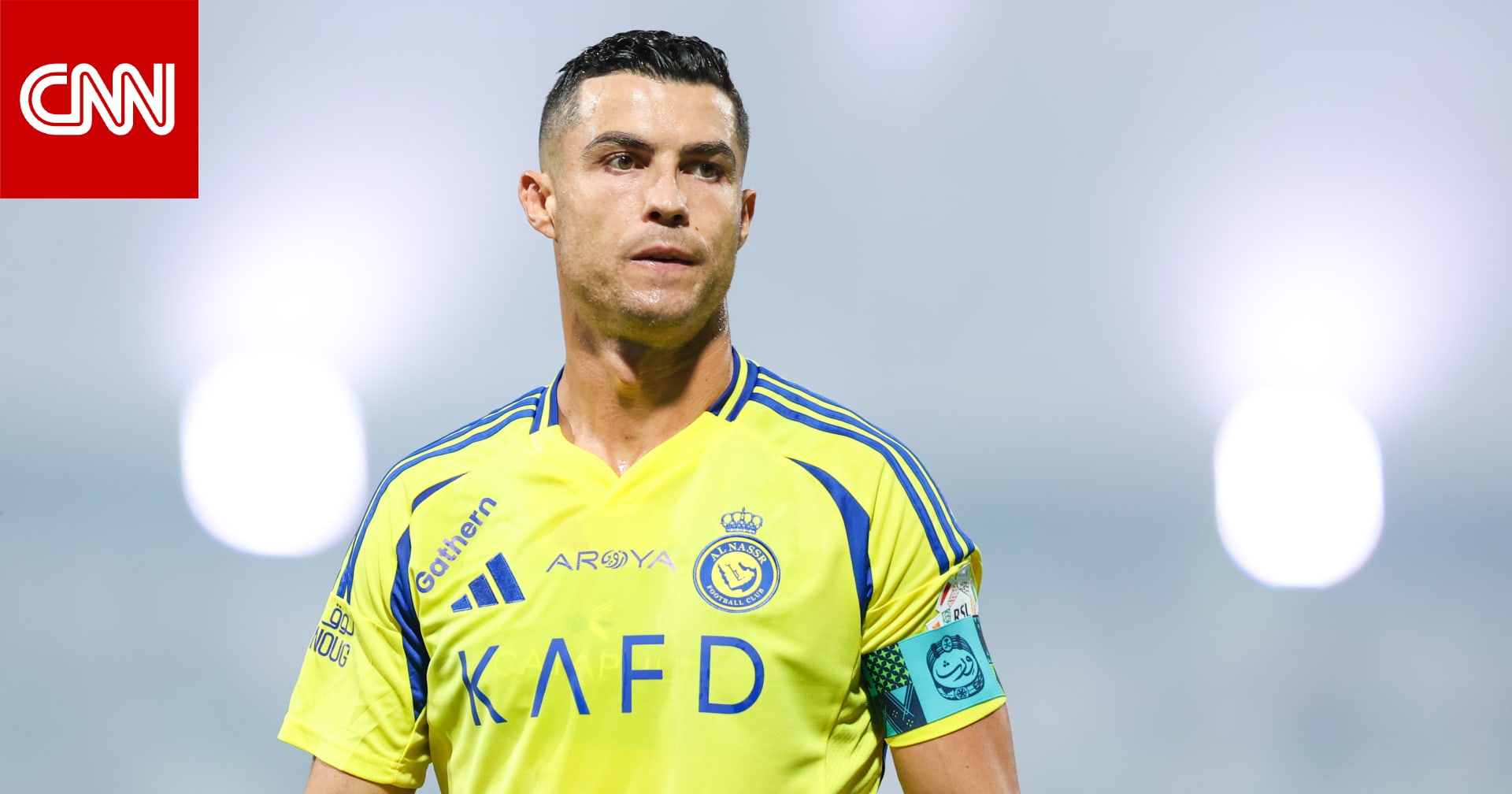 لقطة جذبت الأنظار.. هذا ما فعله رونالدو عند رؤيته لاعب النصر السعودي السابق ماشاريبوف