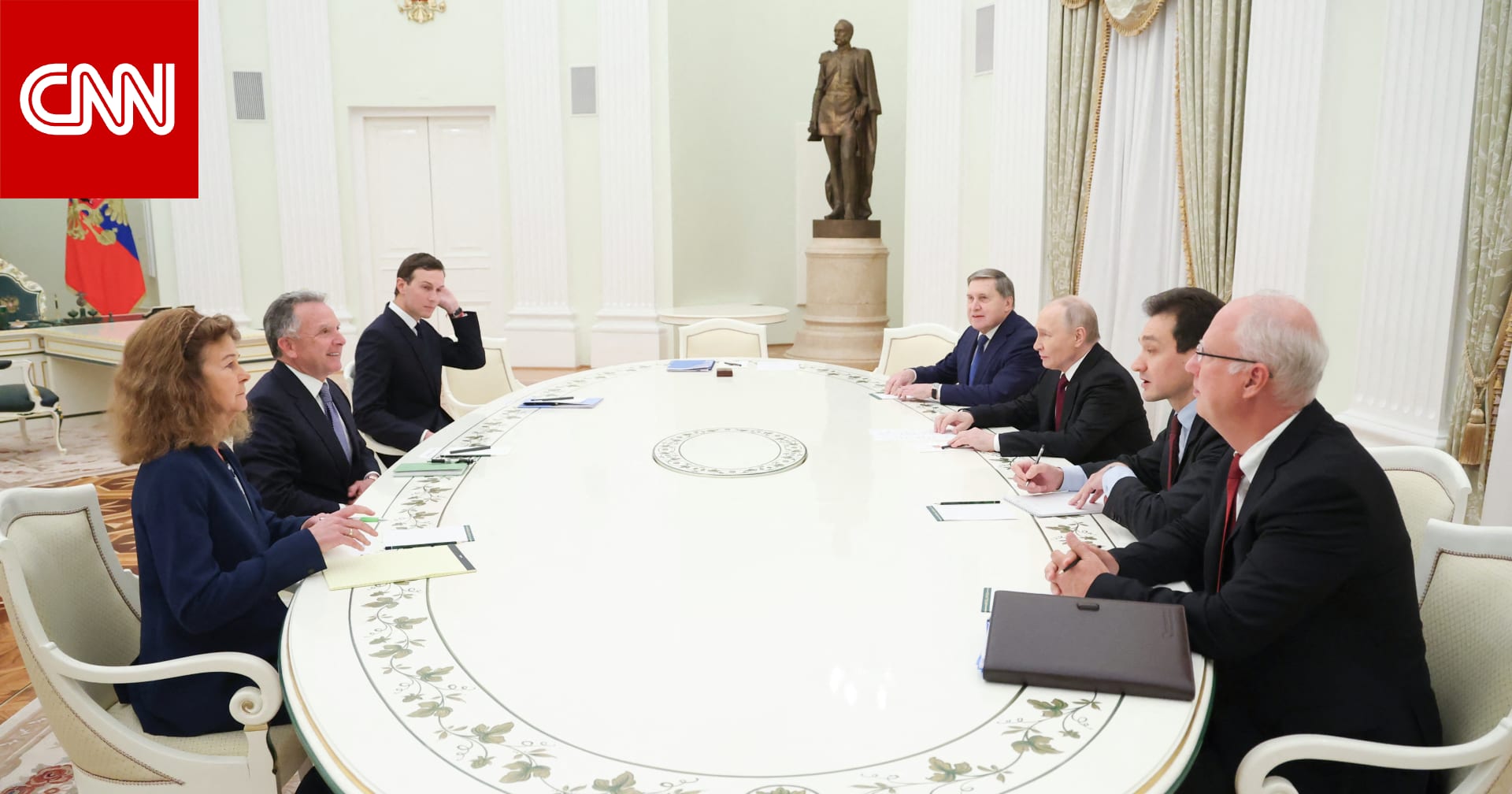 بوتين يطلق مزحة عند سؤاله عن اجتماعه مع مبعوثي ترامب