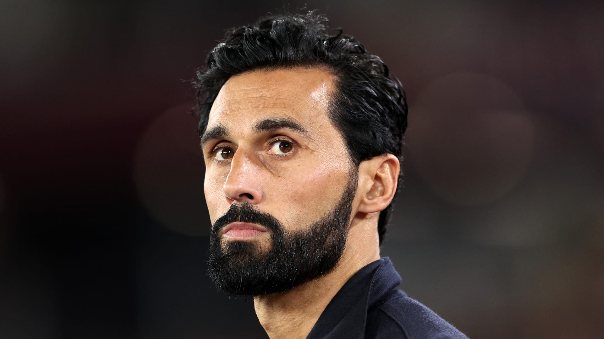"لا يحبون أن يخسر مانشستر".. أربيلوا يوجه انتقادًا لاذعًا لحكم مباراة فولهام ويونايتد