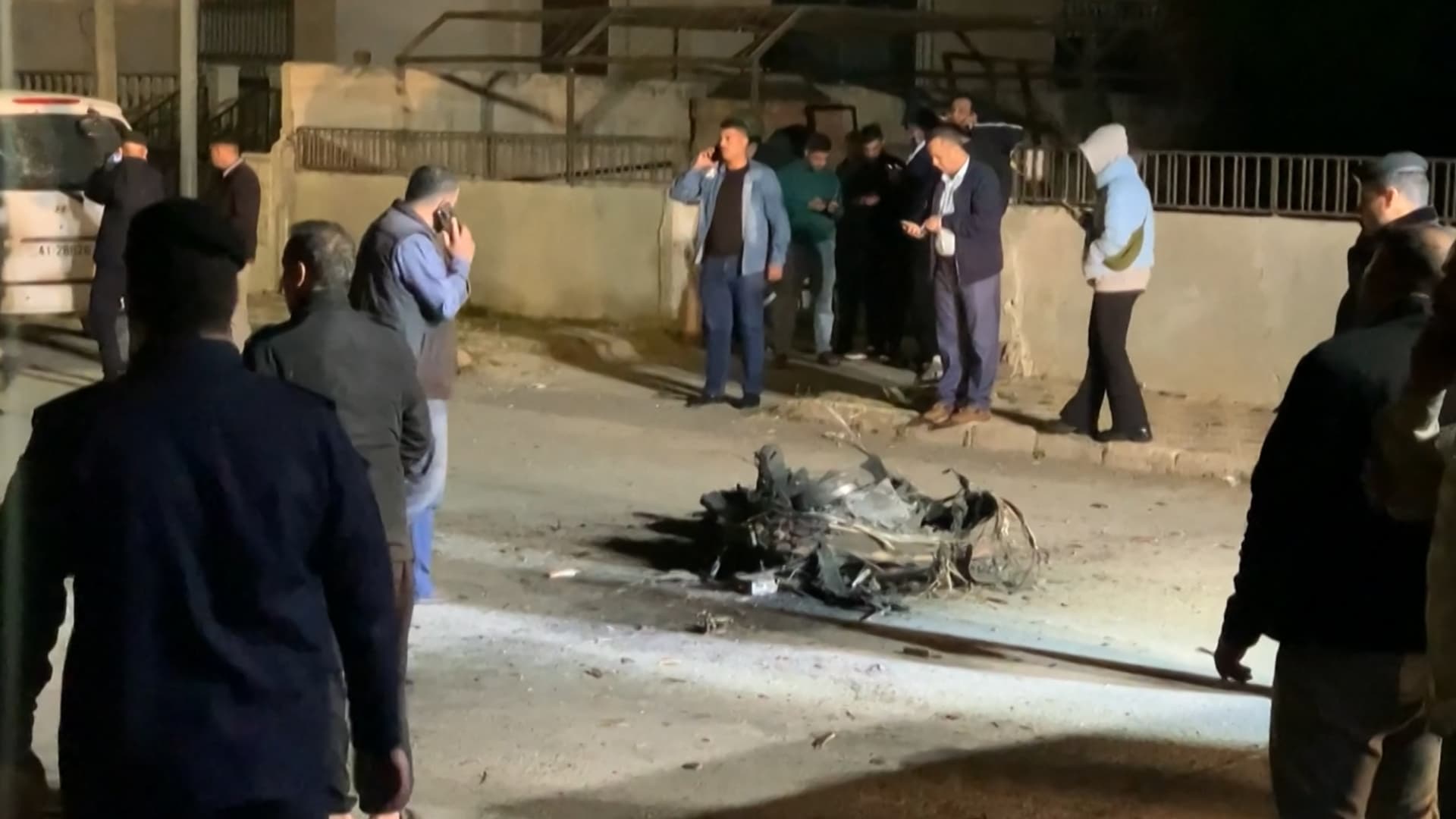شاهد.. فريق CNN يرصد دوي انفجارات وصفارات الإنذار في القدس