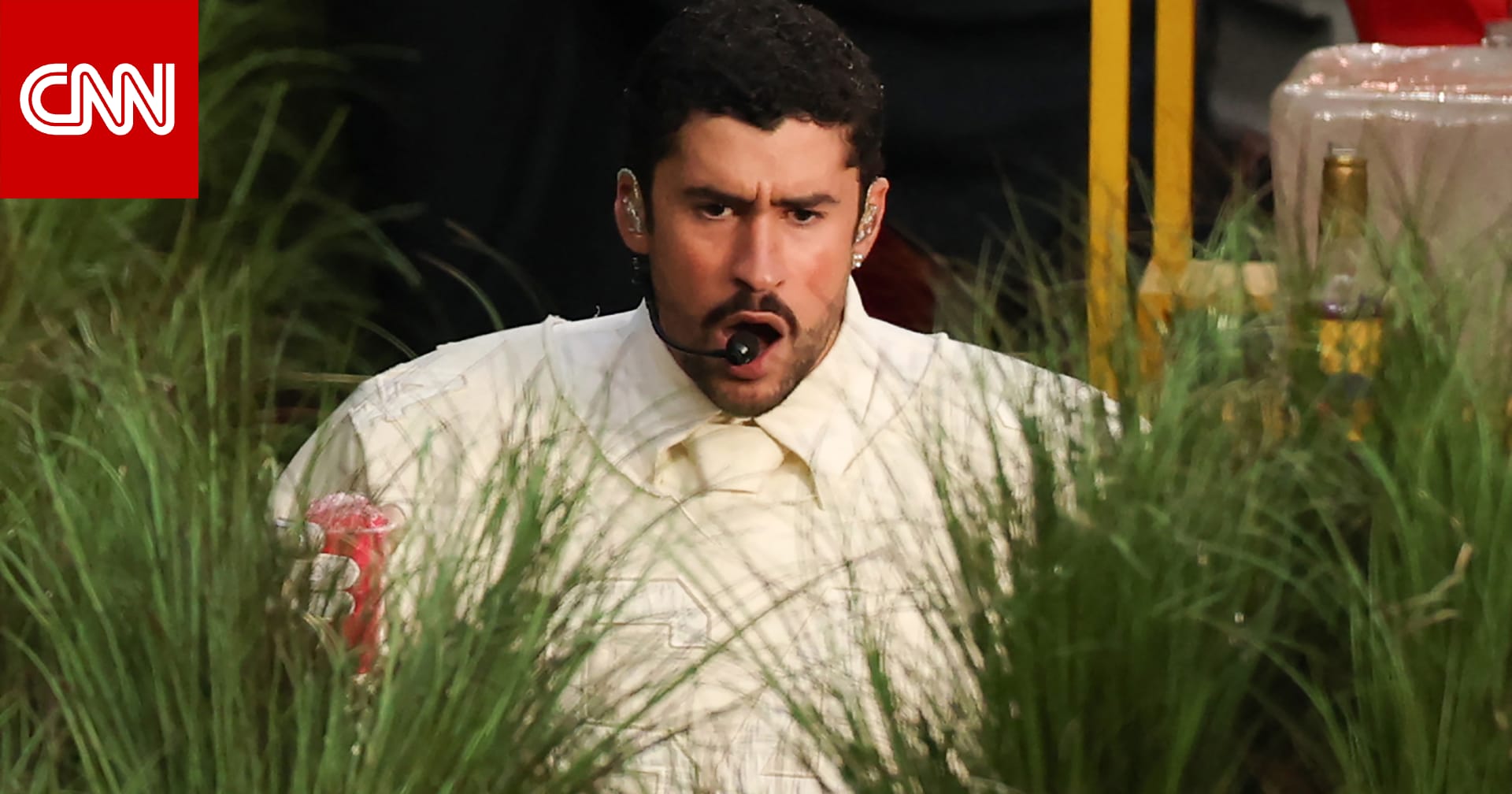 "إهانة لعظمة أمريكا".. ترامب ينتقد عرض "باد باني" في "سوبر بول"