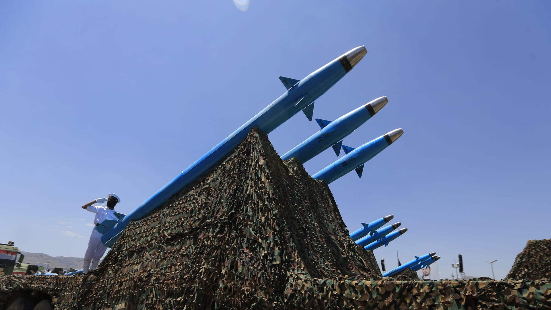 مسؤول أمريكي لـCNN: الحوثيون أطلقوا صاروخا على إسرائيل.. وهذا مصيره