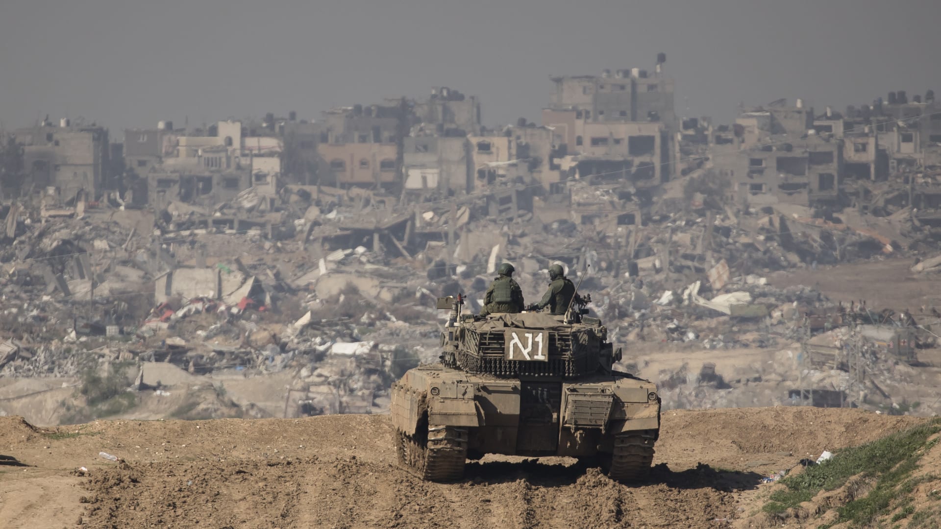 الجيش الإسرائيلي لـCNN: سنتخذ الإجراءات اللازمة لحماية المدنيين إذا وسعنا العملية العسكرية في رفح