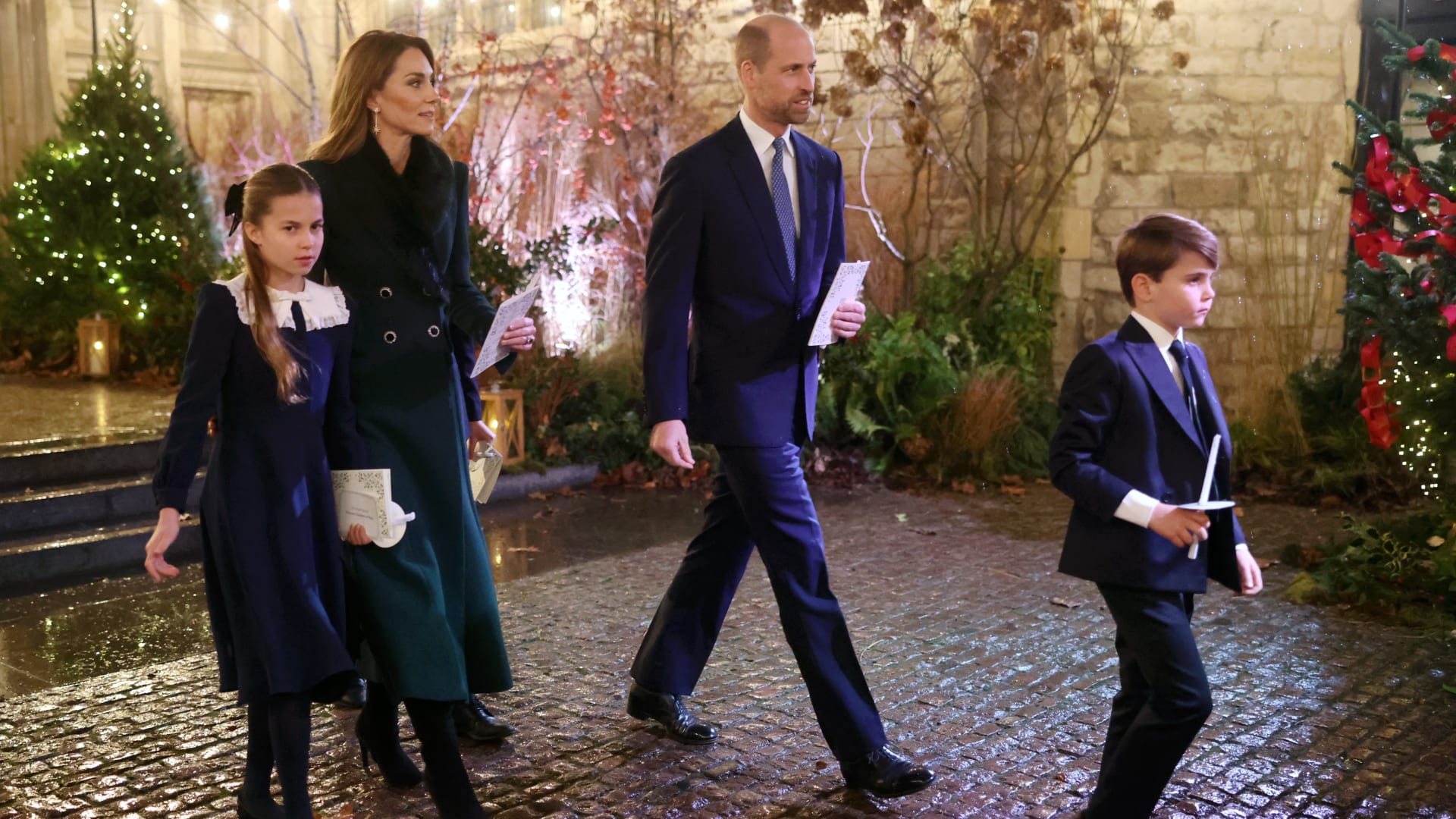 "المال القديم".. أسلوب موضة يجعلنا نظهر أثرياء من دون مبالغ باهظة