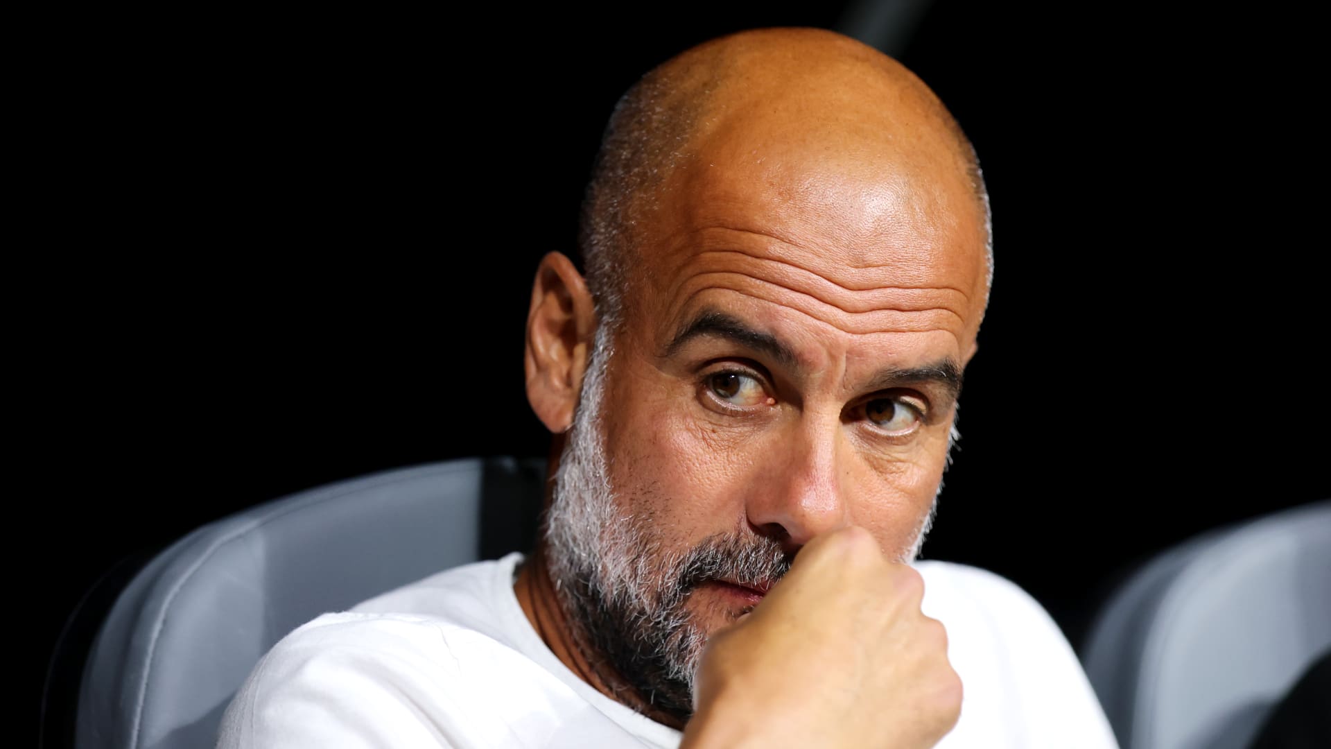 أول تعليق من غوارديولا بعد خسارة مانشستر سيتي من الهلال السعودي