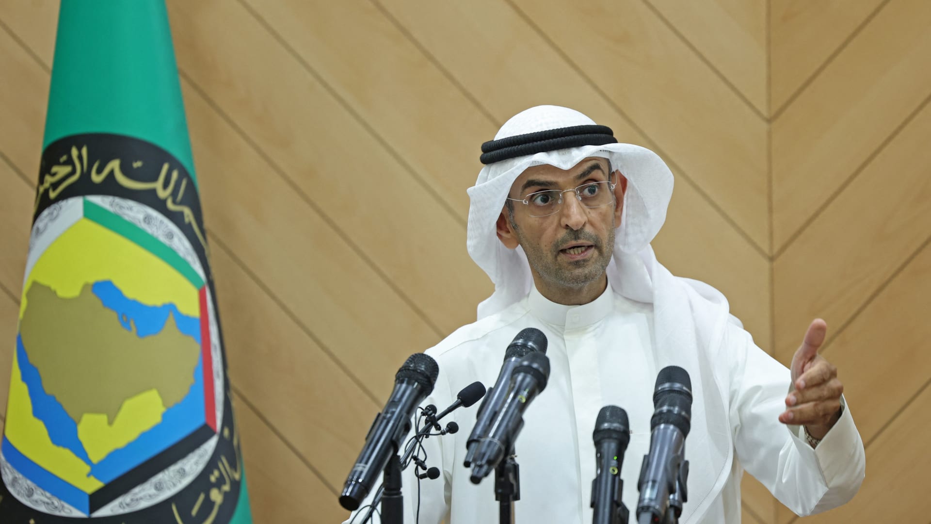 مجلس التعاون الخليجي يعلن عن مشاورات يمنية ويكشف أهدافها ومحاورها