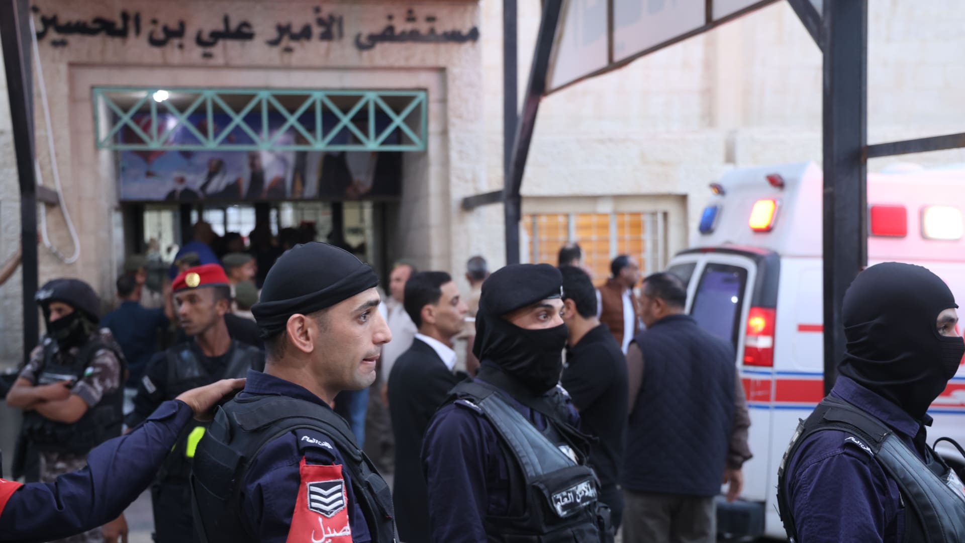 مقتدى الصدر وابنة صدام حسين يعلقان على هجوم الكرك في الأردن
