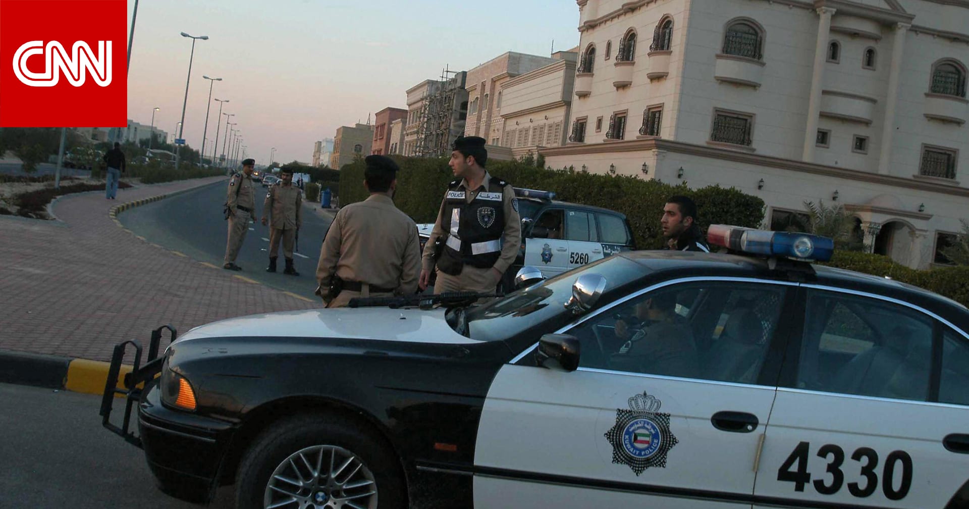 "أرسلها مواطن هارب".. داخلية الكويت تعلن إحباط تهريب شحنة مخدرات كبيرة قادمة من بريطانيا