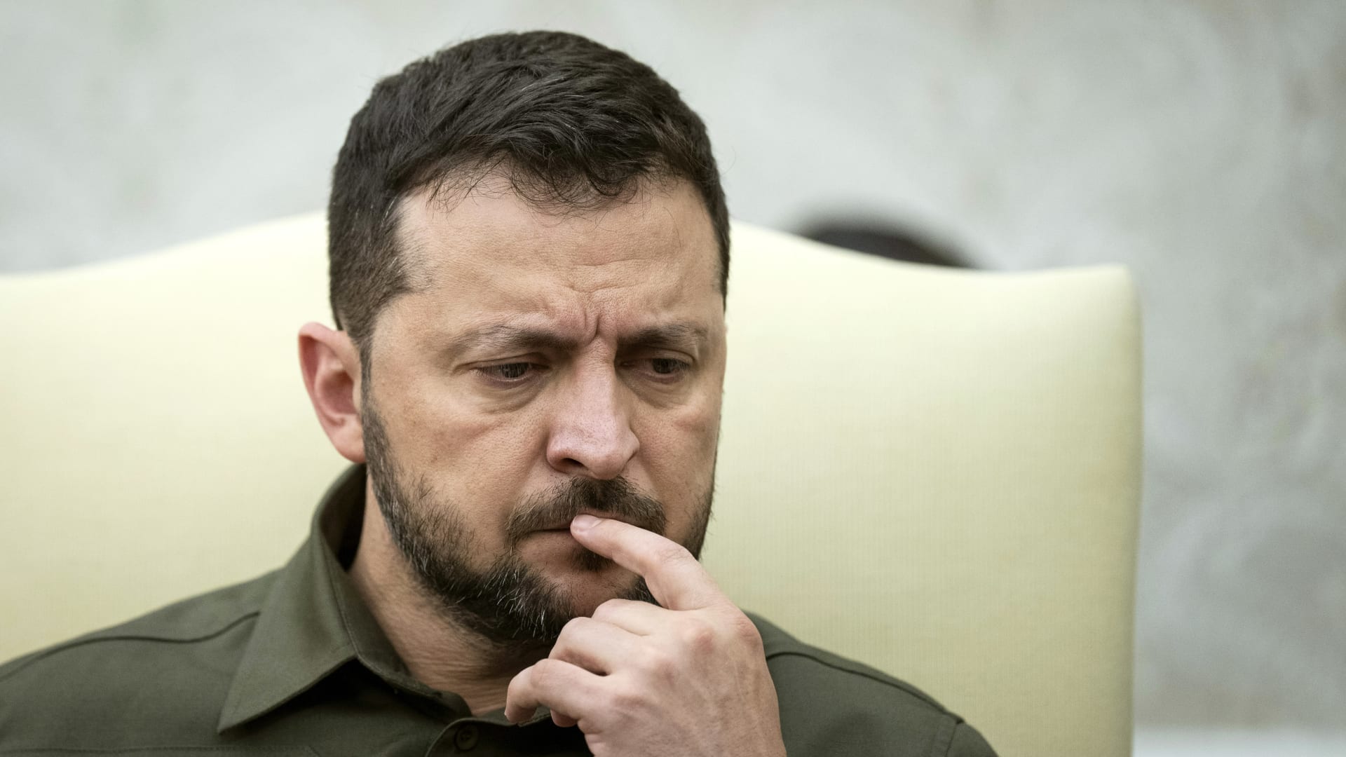 ترامب يزعم كذبًا أن أوكرانيا بدأت الحرب مع روسيا.. شاهد ما قاله