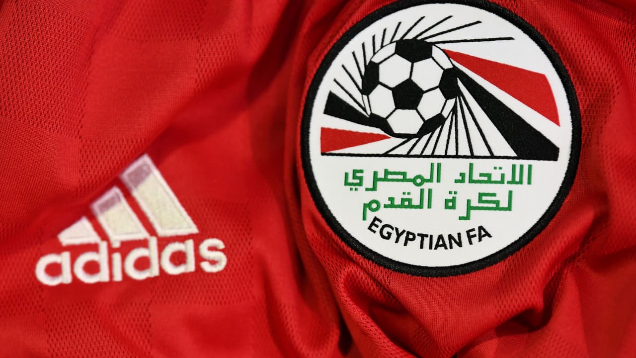 بـ25 دقيقة وقت بدل ضائع.. قرارات حكم مباراة إنبي وفيوتشر في كأس مصر تثير تفاعلا
