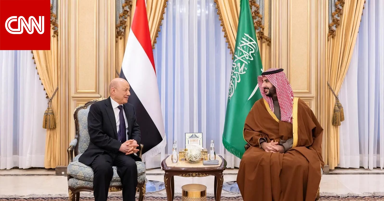 في الرياض .. أول اجتماع بين وزير الدفاع السعودي ورشاد العليمي بعد تصاعد أحداث جنوب اليمن