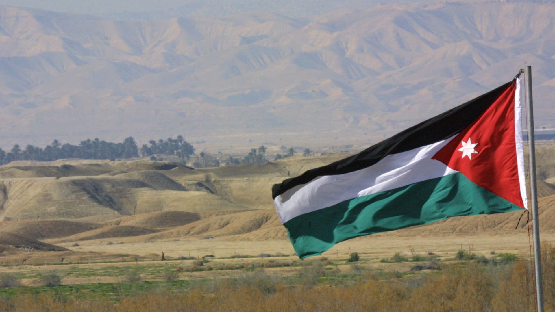 الأردن يضع خطط طوارئ لاستمرار سلاسل التزويد إلى العقبة.. ما تفاصيلها؟