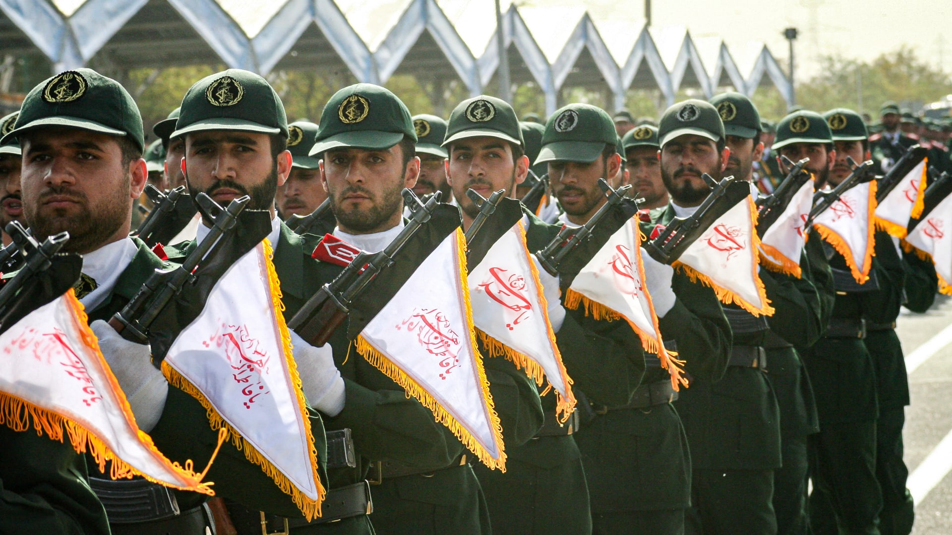 الاتحاد الأوروبي يُصنّف الحرس الثوري الإيراني كـ"منظمة إرهابية".. وخبراء: تأثير الخطوة ضئيل