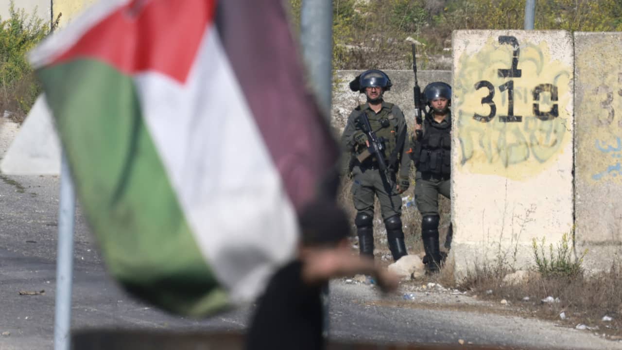 مقتل 3 فلسطينيين باشتباكات مع القوات الإسرائيلية في الضفة الغربية