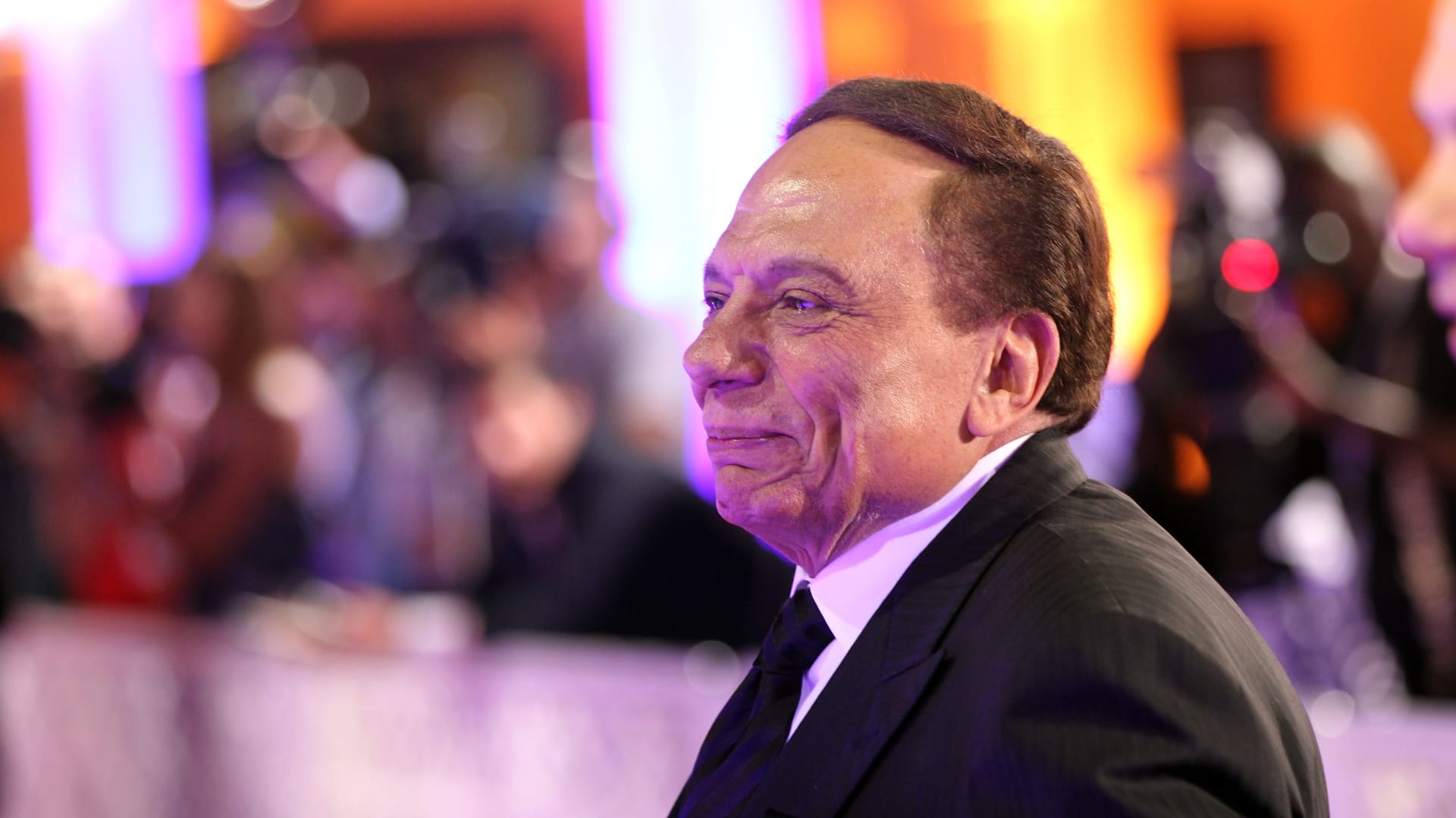 "ربنّا يسعد بيك مصر".. تركي آل الشيخ يكشف ما دار بينه وبين عادل إمام