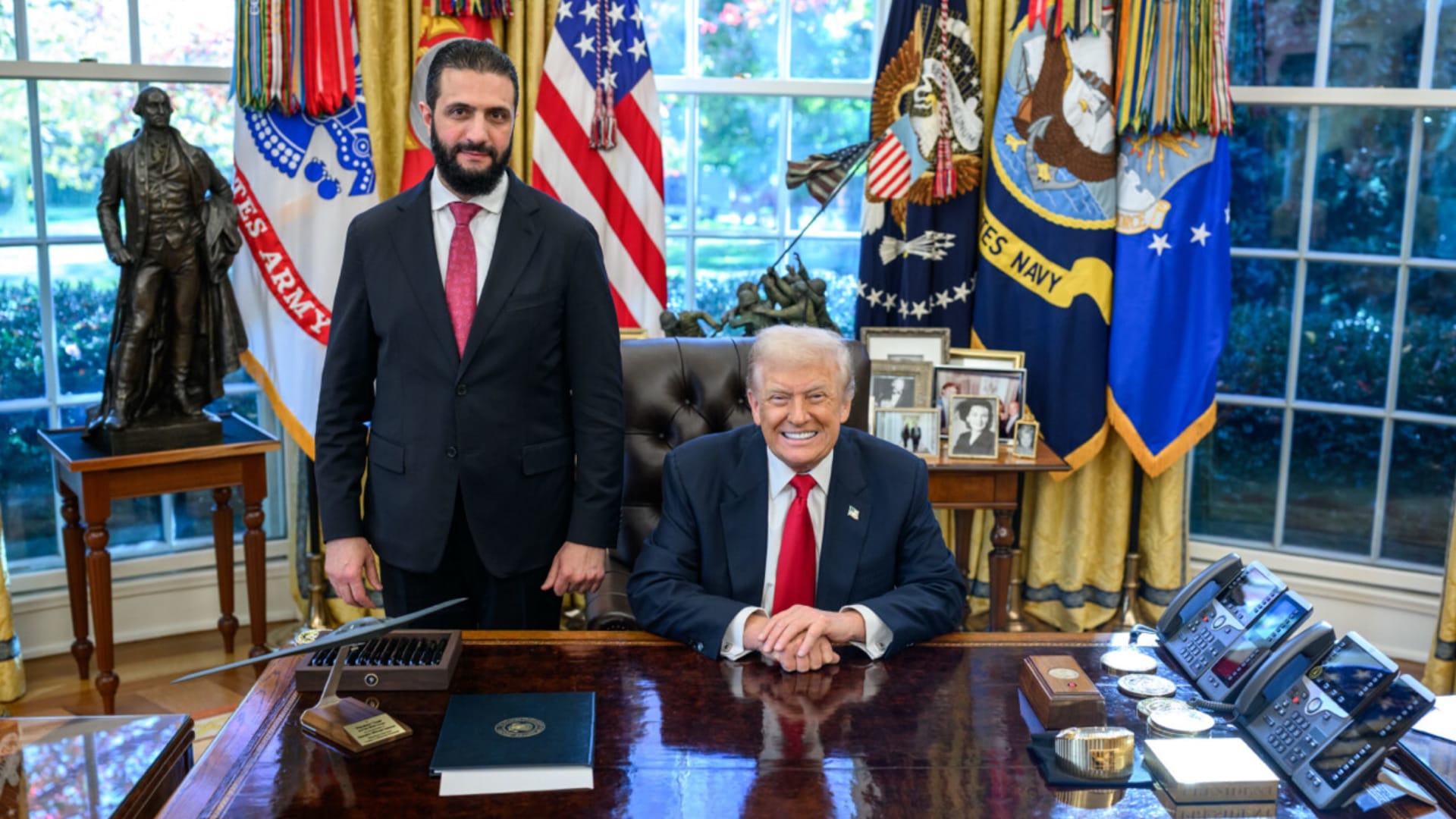 ترامب أحمد الشرع من أشد دعاة السلام وتشرفت بقضاء بعض الوقت معه