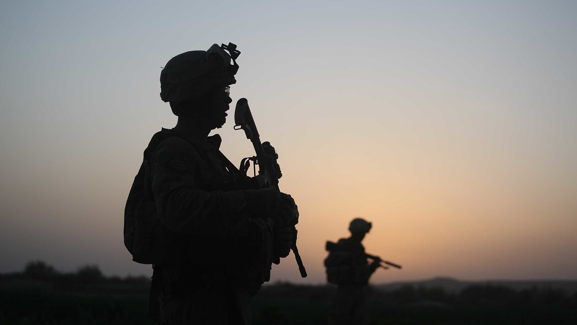 إصابة جنود أمريكيين وكلب عسكري في غارة قتلت قياديا بارز في تنظيم داعش