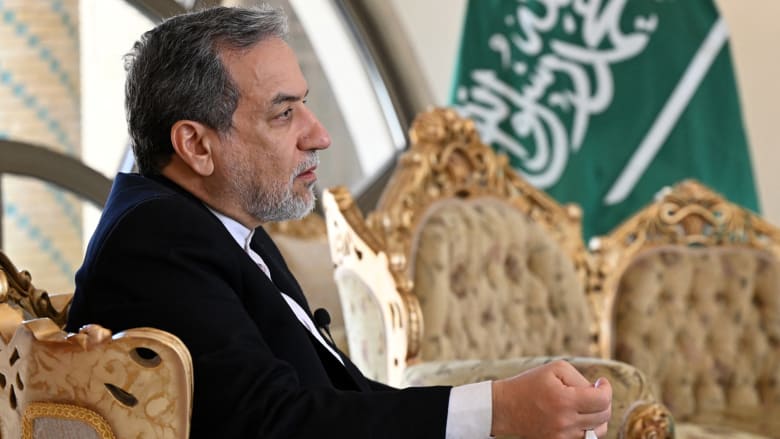 طهران: وزير خارجية إيران يجري اتصالا بنظيره السعودي فيصل بن فرحان 