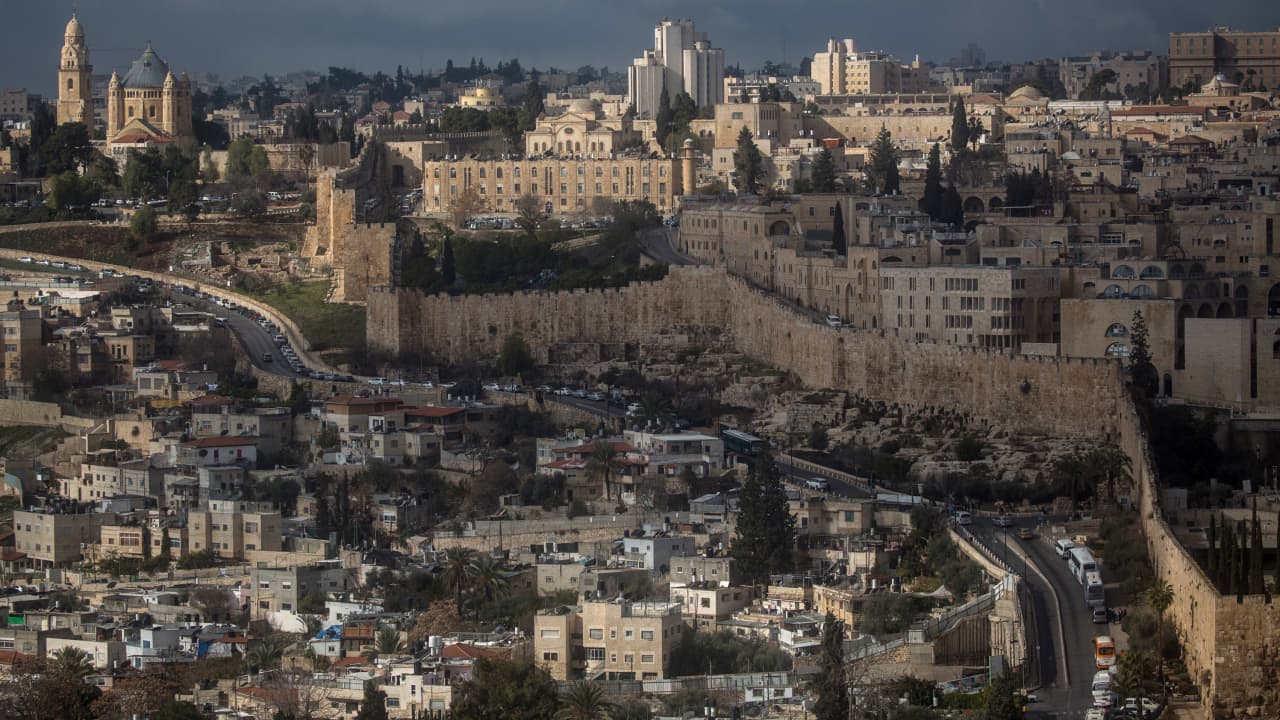 "ردا على الاعتراف بدولة فلسطين".. الحكومة الإسرائيلية تتطلع إلى "تعزيز" المستوطنات في الضفة الغربية 