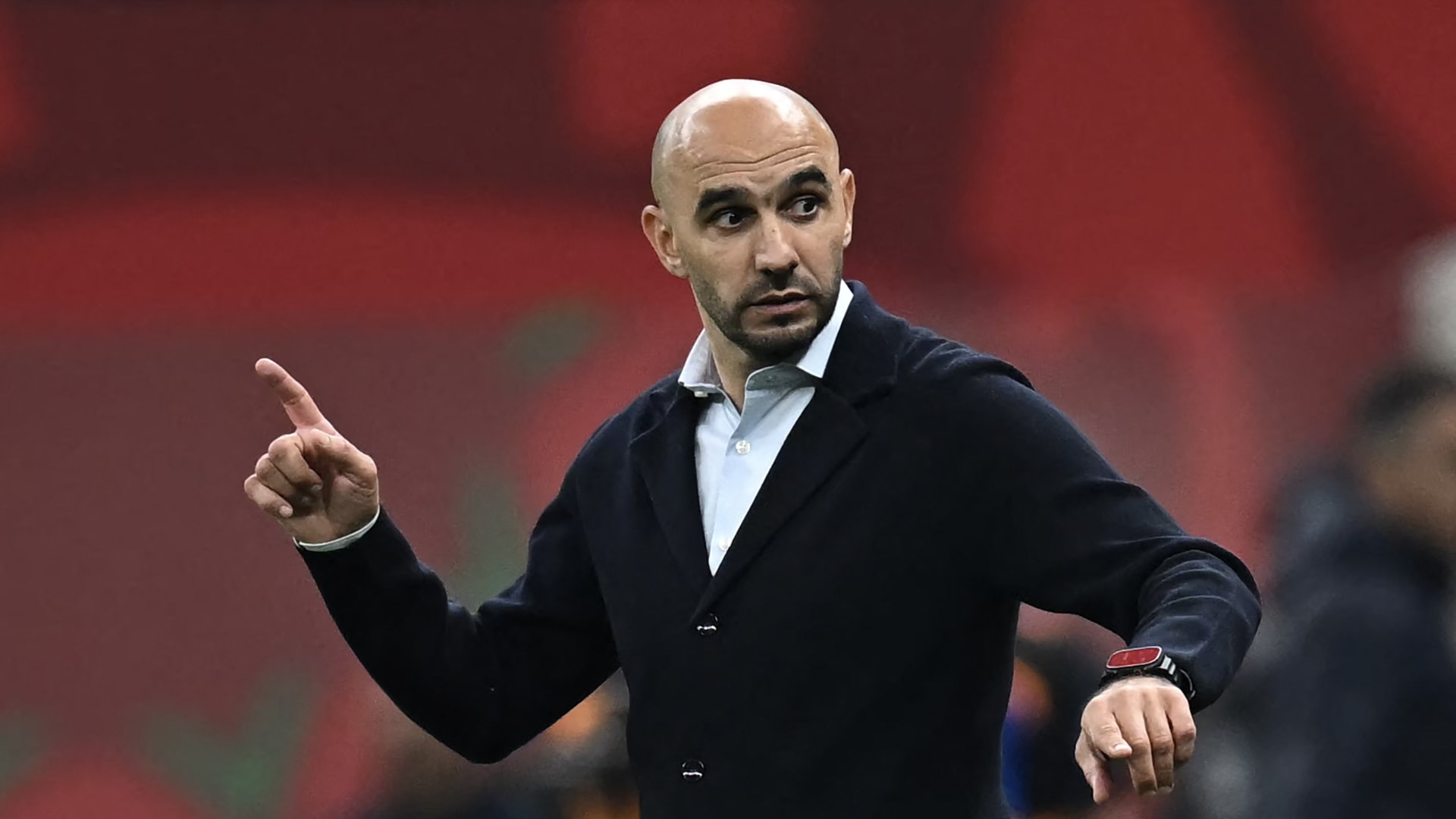 منتخب المغرب يوضح حقيقة استقالة المدرب وليد الركراكي من منصبه