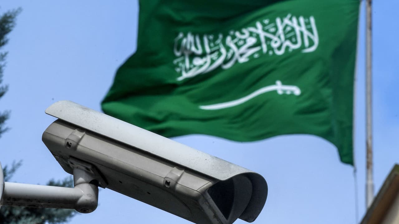 وزارة الدفاع السعودية تعلن إعدام البلوي والعزوني بتهمة الخيانة