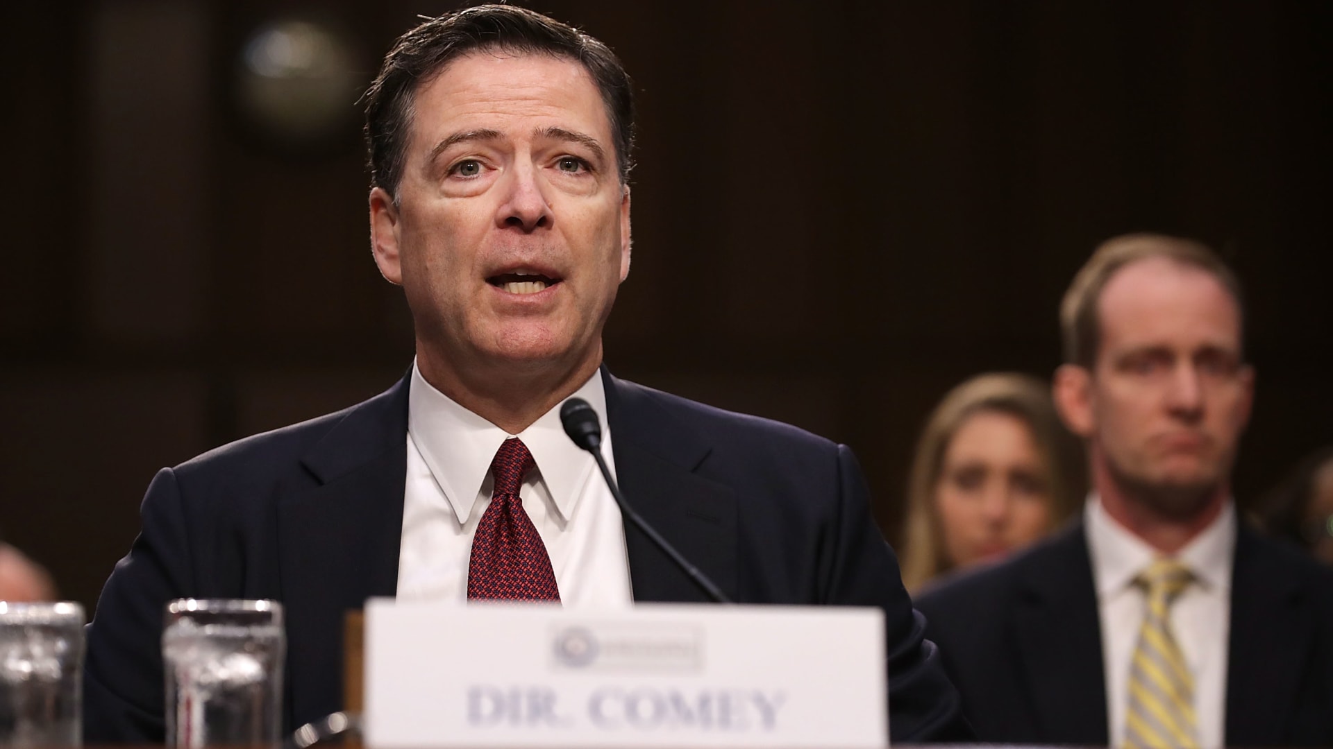 للمرة الثالثة.. "العدل" الأمريكية توجه اتهامات للمدير السابق لـFBI جيمس كومي