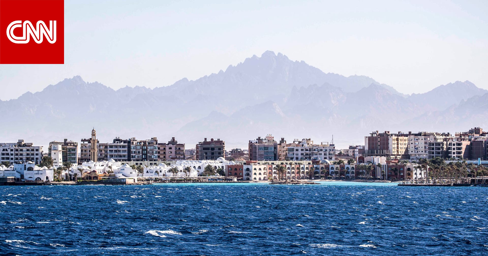 مصر.. انتشال 4 جثث مجهولة من ضحايا غرق المركب السياحي والعثور على 4 ناجين آخرين