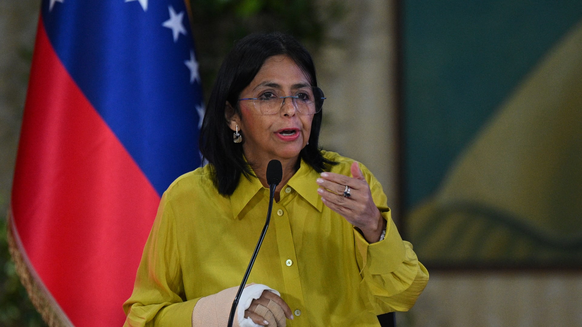 ديلسي رودريغيز تتولى رسميا رئاسة فنزويلا بالوكالة