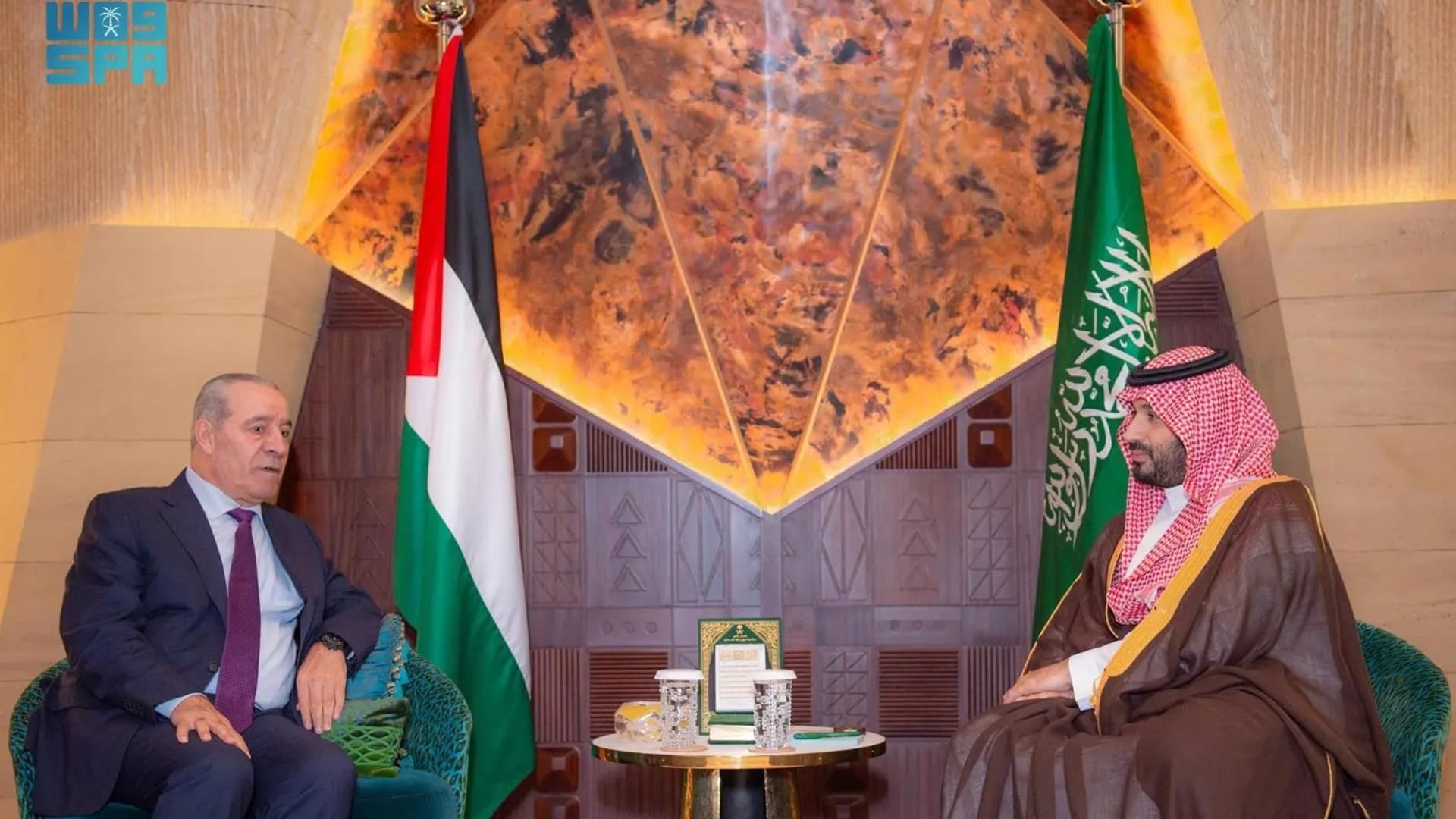نائب عباس: نقدر عاليًا دور السعودية وفرنسا في حشد الدعم الدولي والاعترافات بدولة فلسطين