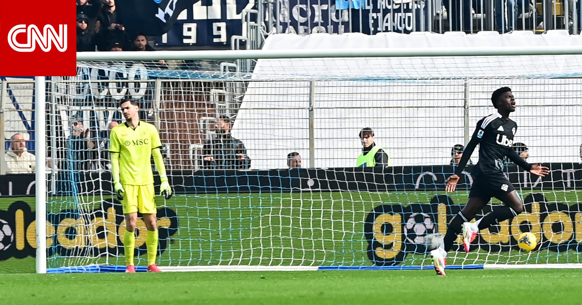 من أغرب الأهداف العكسية.. لاعب بالدوري الإيطالي يضع الكرة في مرماه بهذه الطريقة