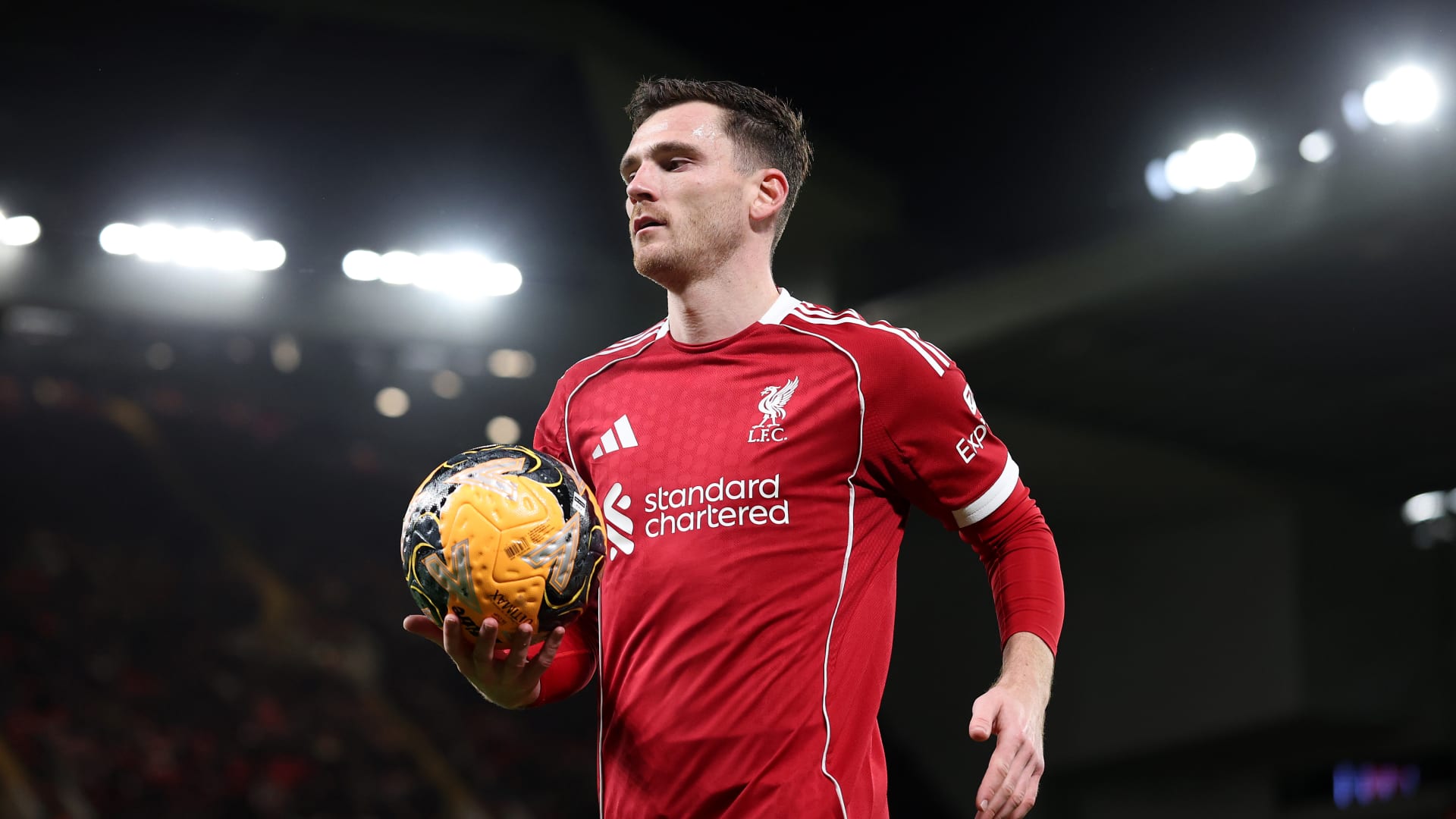 مدرب ليفربول يعلق على مستقبل روبرتسون.. هل سيبقى مع الفريق؟