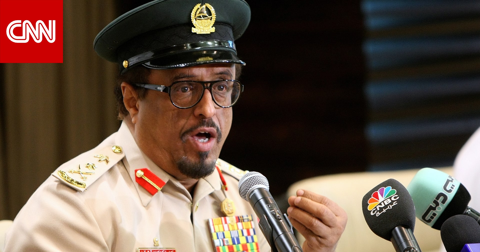 ضاحي خلفان يوجه رسالة لتبون: "المواطن الجزائري في العيون"