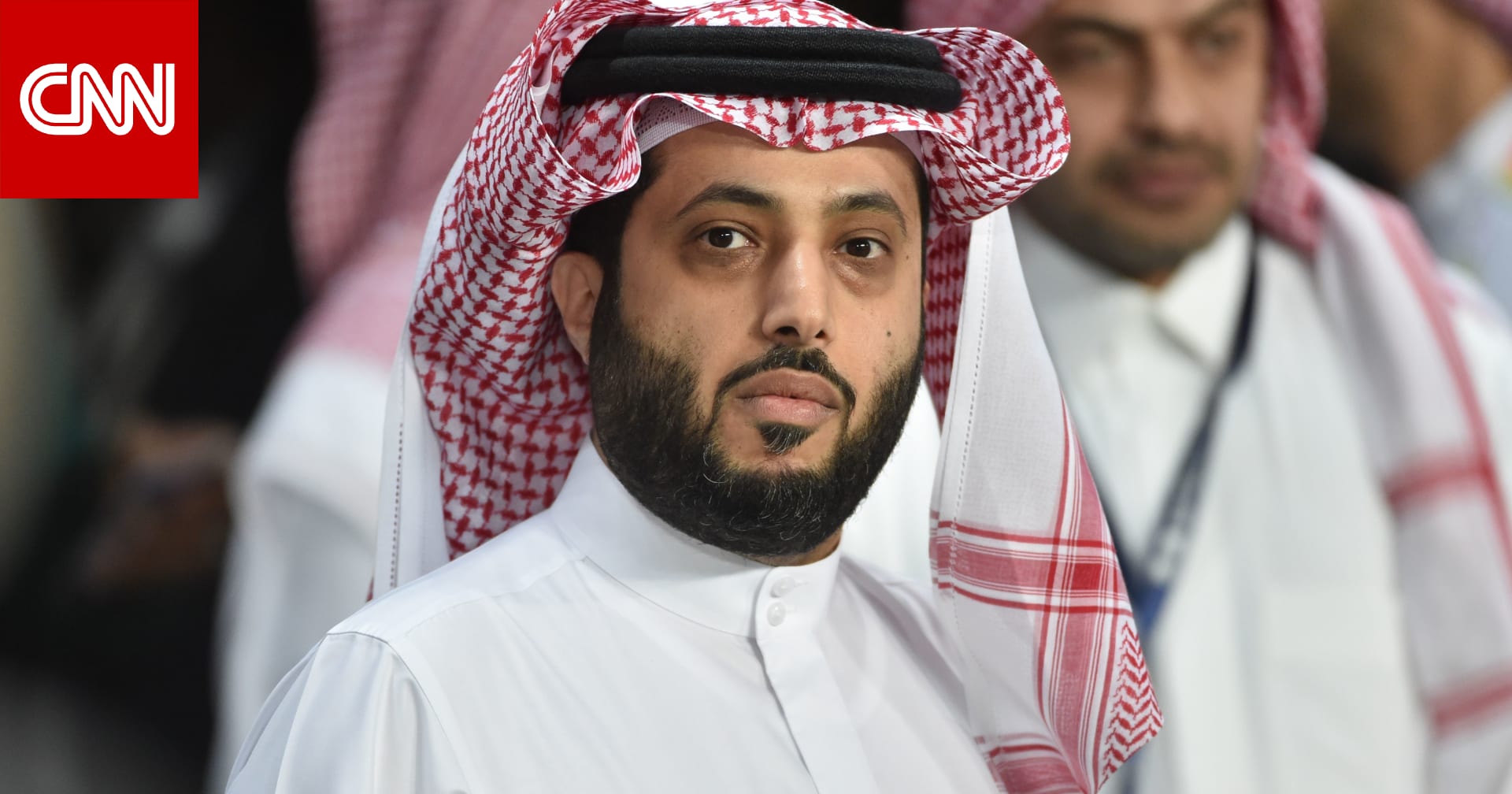 بصورة على فيسبوك.. تركي آل الشيخ يثير تفاعلا وتكهنات حول محمد صلاح بقميص نادي الهلال