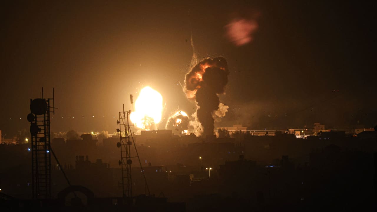 الجيش الإسرائيلي يعلن قصف أهدافا لحركة "الجهاد الإسلامي" في غزة