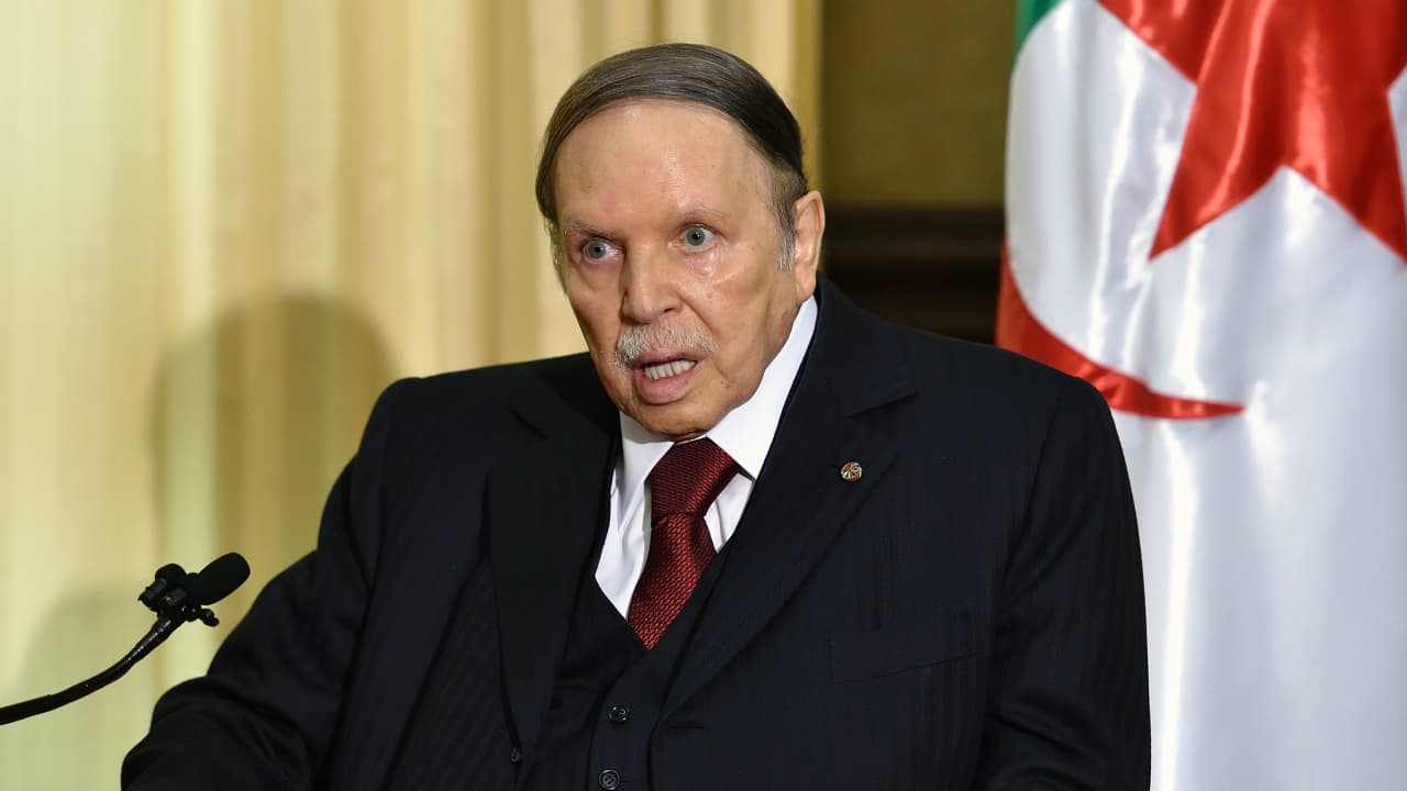 الرئاسة الجزائرية: وفاة عبدالعزيز بوتفليقة عن عمر يناهز 84 عاما