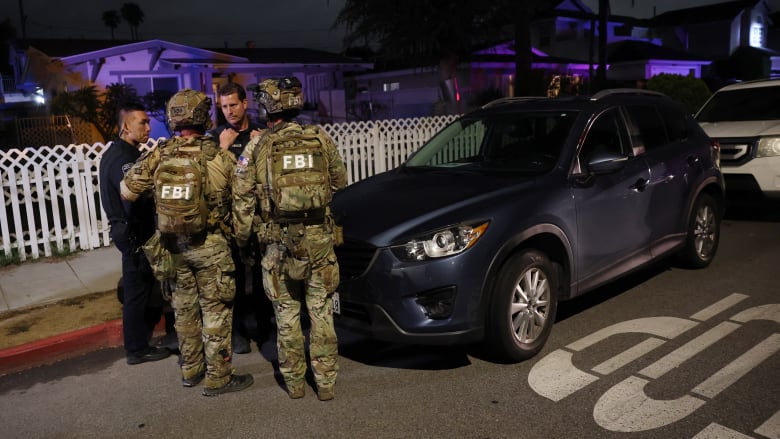 تحقيق CNN.. فيديو سابق للمشتبه به بإطلاق نار في عشاء مراسلي البيت الأبيض عندما كان طالبا العام 2017