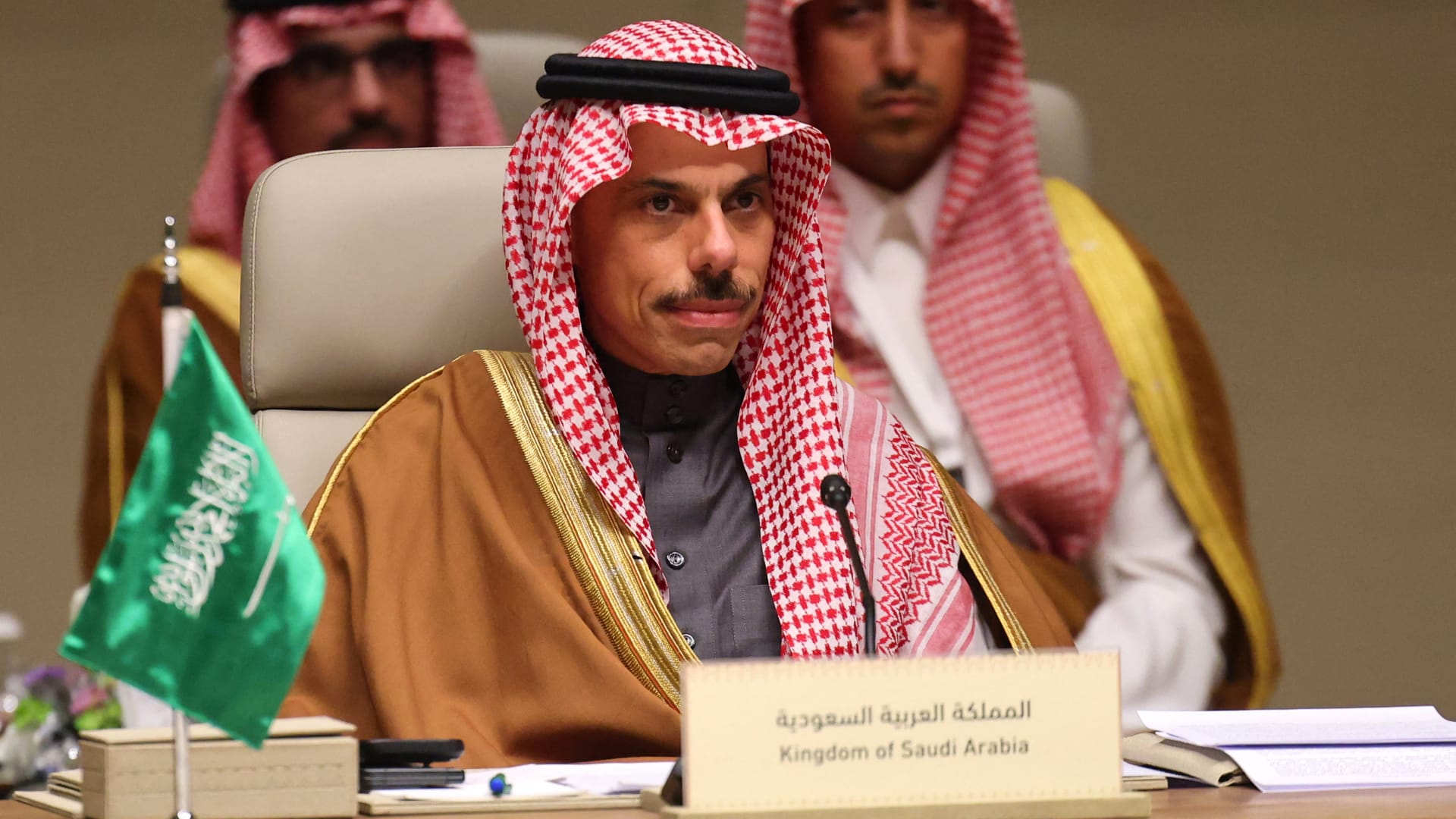 فيصل بن فرحان: السعودية "تحتفظ بحقها في اتخاذ إجراءات عسكرية" ضد إيران