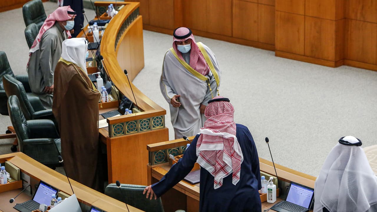 تعليق جلسات برلمان الكويت
