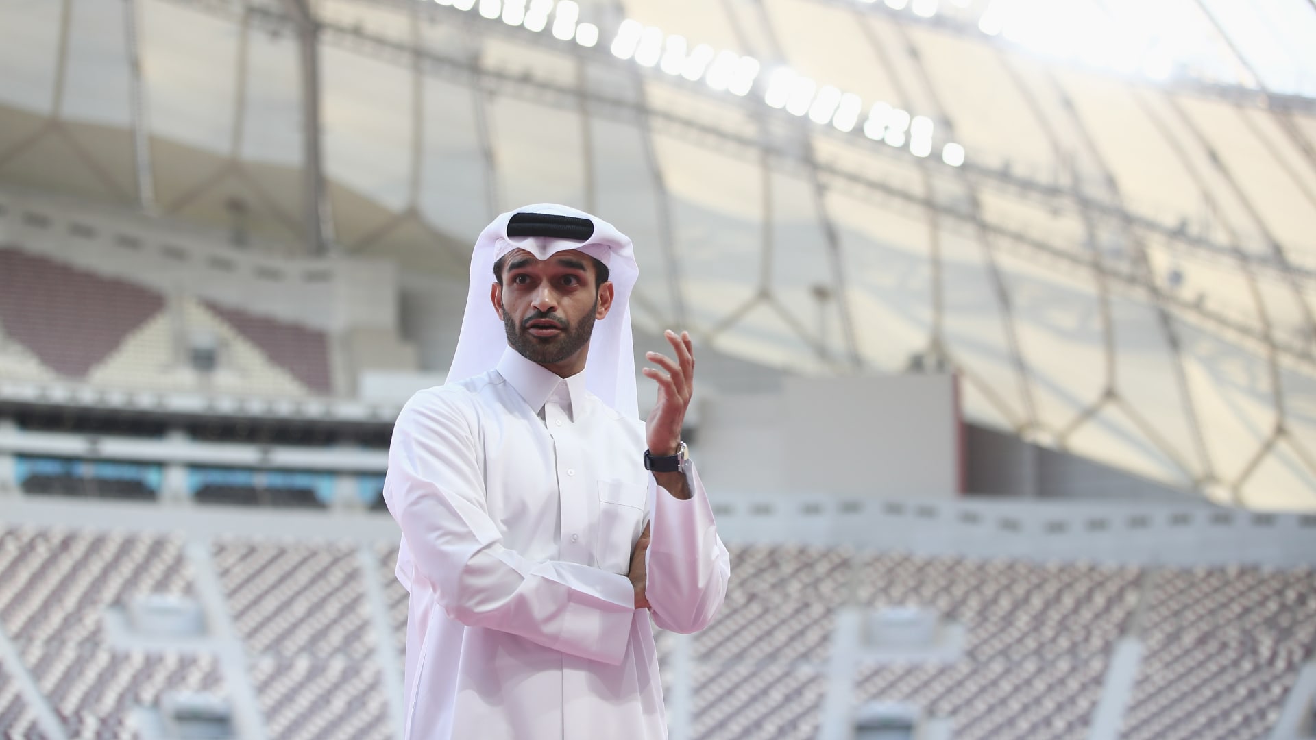 شاهد.. خبيران يتحدثان لـCNN عن معضلة مونديال كأس العالم في قطر للعمال المهاجرين