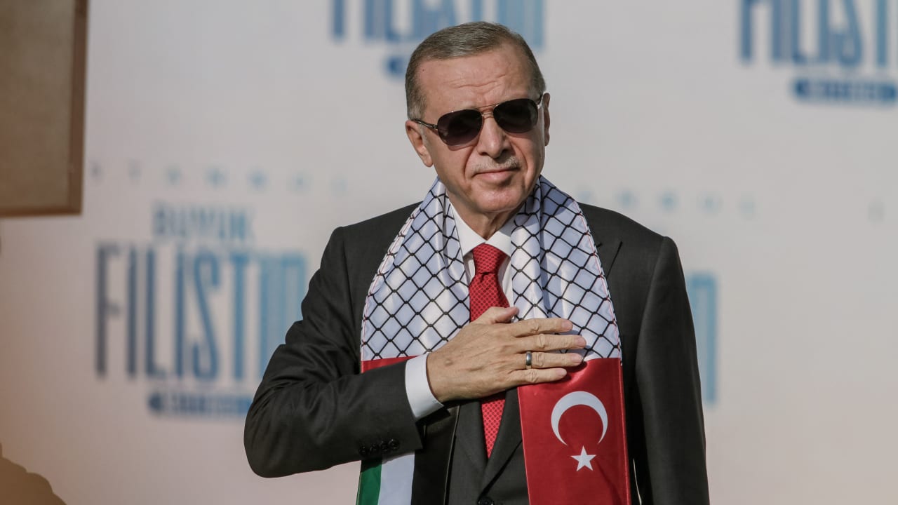 بعد تصريحات أردوغان واستدعاء إسرائيل لدبلوماسييها بتركيا.. مصادر تركية للأناضول: غادروا بـ19 أكتوبر
