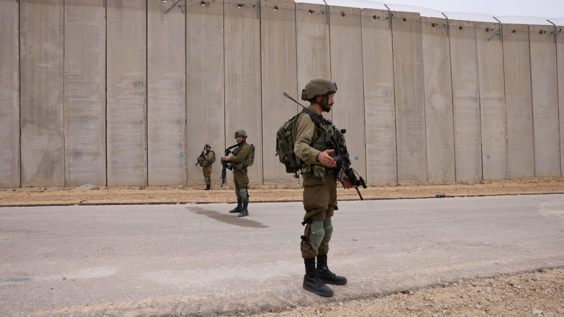 إسرائيل.. استكمال بناء "الجدار الأمني الذكي" على الحدود مع غزة
