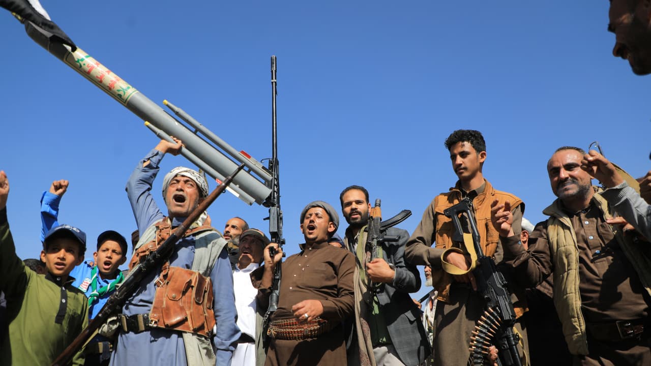 الجيش الأمريكي يعلن تدمير طائرة بدون طيار أطلقها الحوثيون باتجاه البحر الأحمر