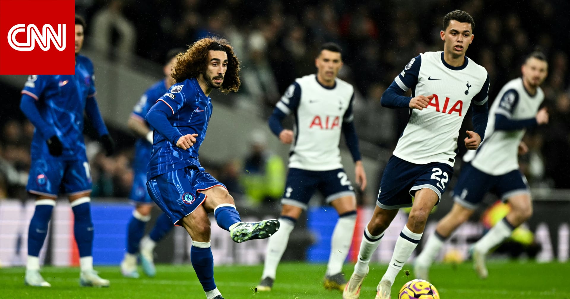 لاعب تشيلسي كوكوريلا يتعرض لموقف غريب خلال مواجهة توتنهام.. هذا ماحدث معه