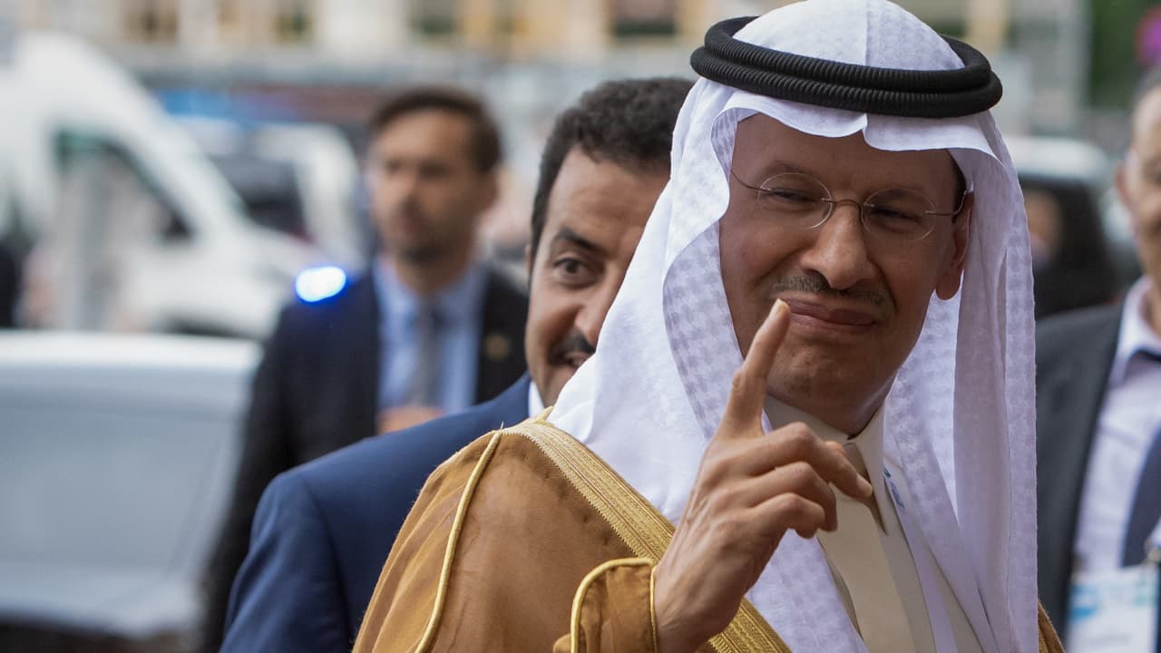 الأمير عبدالعزيز بن سلمان يكشف: السعودية تعتزم بناء أول محطة للطاقة النووية