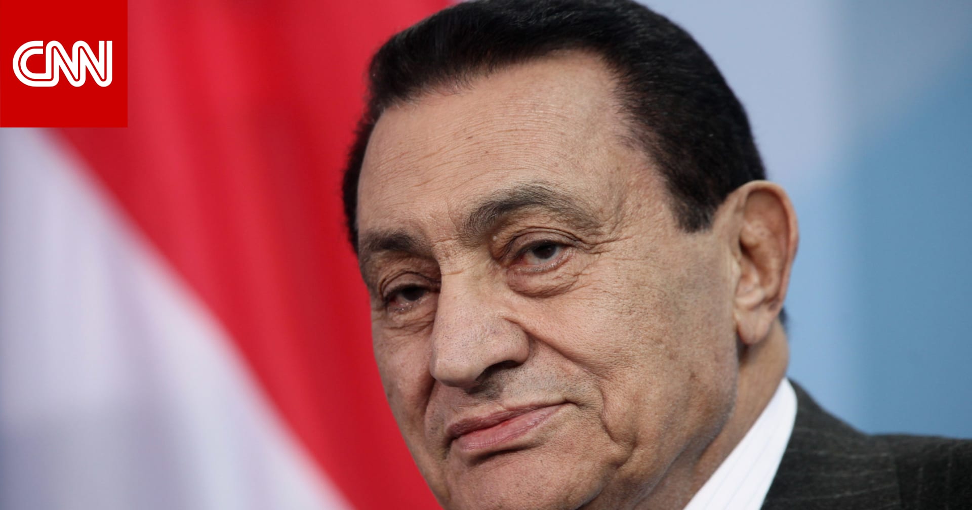 علاء مبارك يُجيب على سؤال حول السماح لـ"الناس العاديين" بزيارة ضريح والده