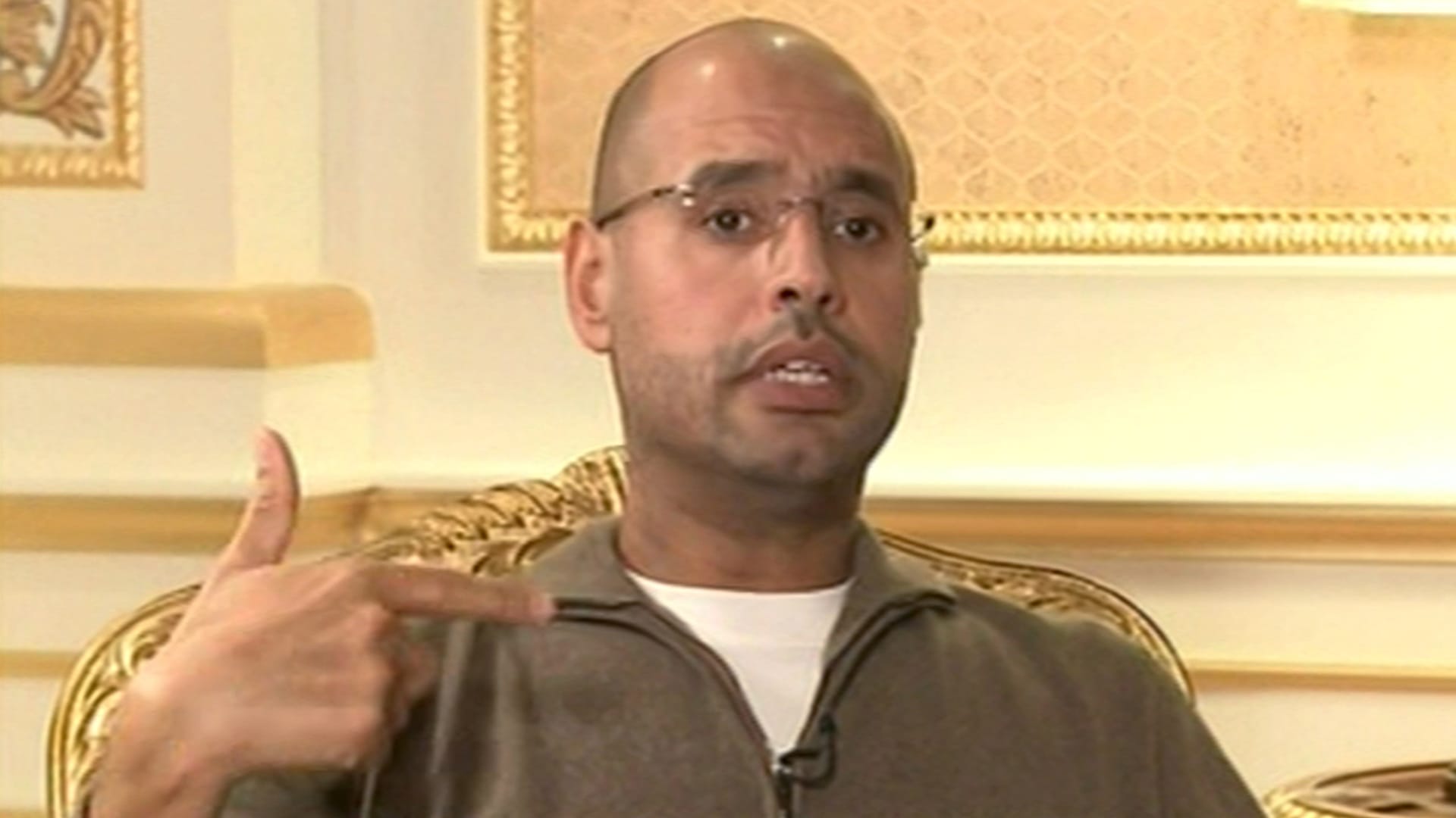 بعد "اغتياله".. حقائق قد لا تعلمها عن سيف الإسلام القذافي