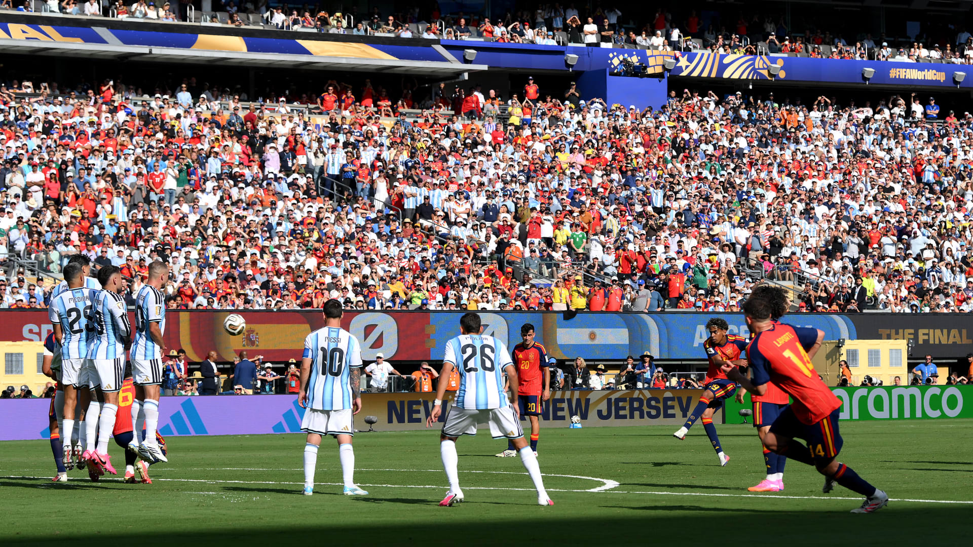 "فيفا" يعلن عن أبرز 11 لاعبًا في كأس العالم 2026.. تعرّف إليهم