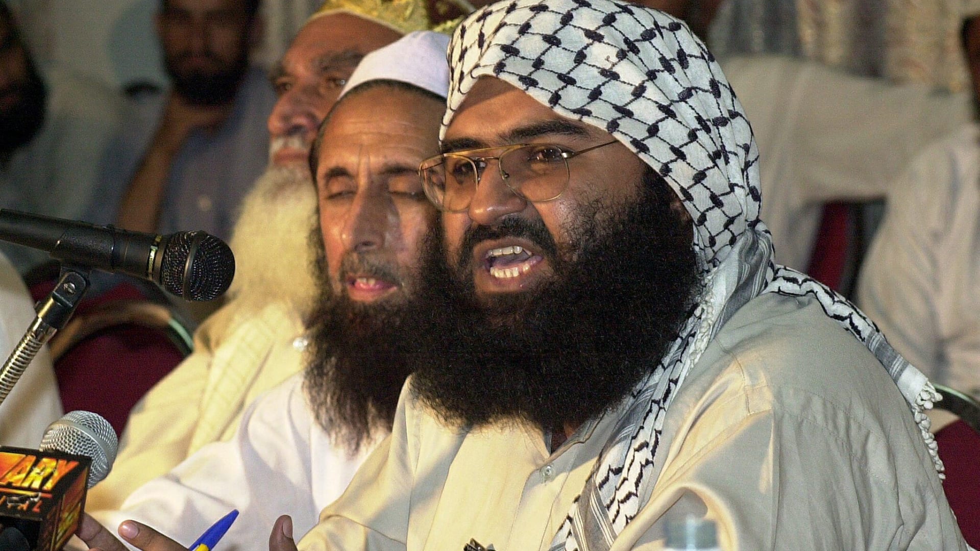 ماذا نعلم عن جماعتي "جيش محمد" و"لشكر طيبة" التي استهدفتهما الهند في باكستان؟