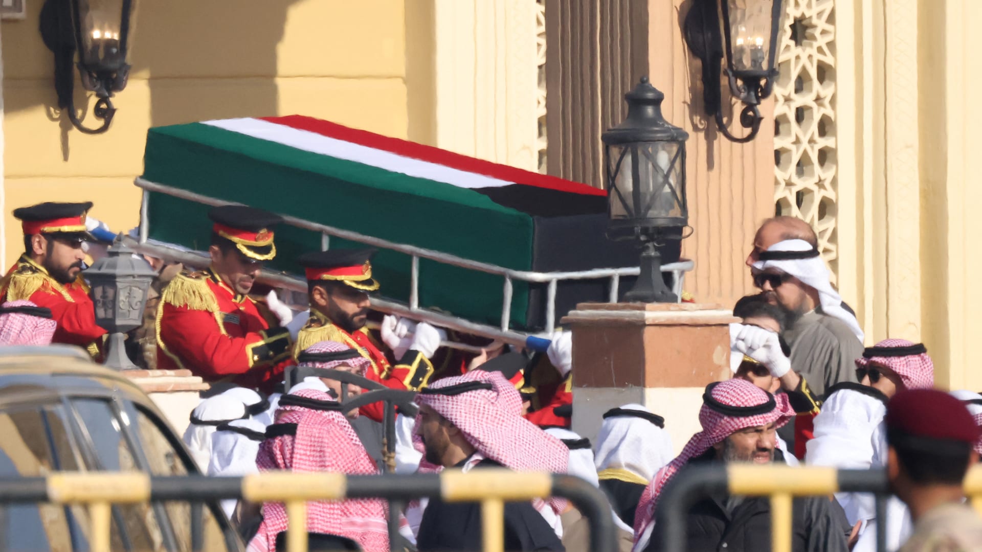 رسالة من رغد صدام حسين للشعب الكويتي بعد وفاة أمير البلاد 5 رسالة من رغد صدام حسين للشعب الكويتي بعد وفاة أمير البلاد